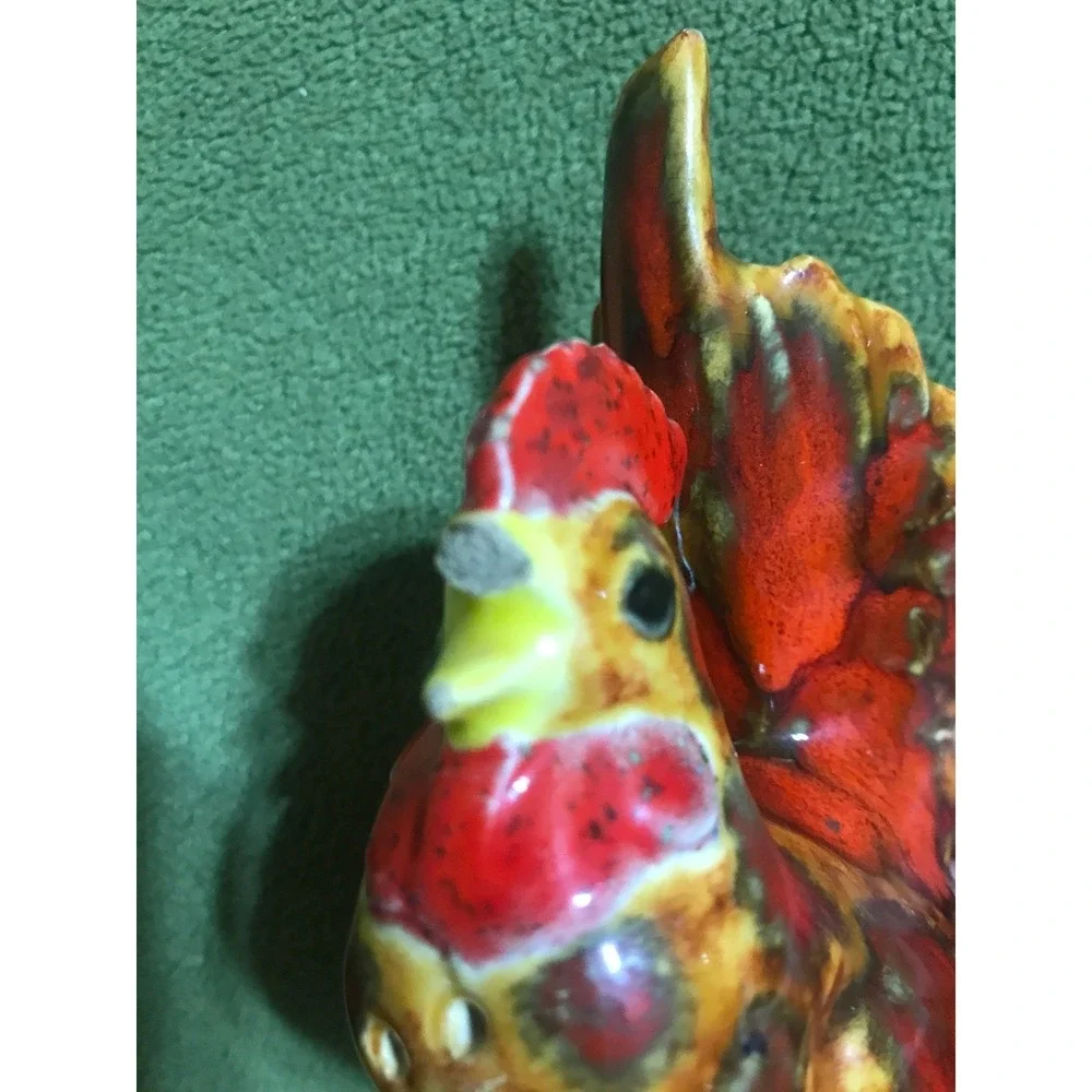 Rooster and‎ Hen Chicken Salt & Pepper Shakers Set